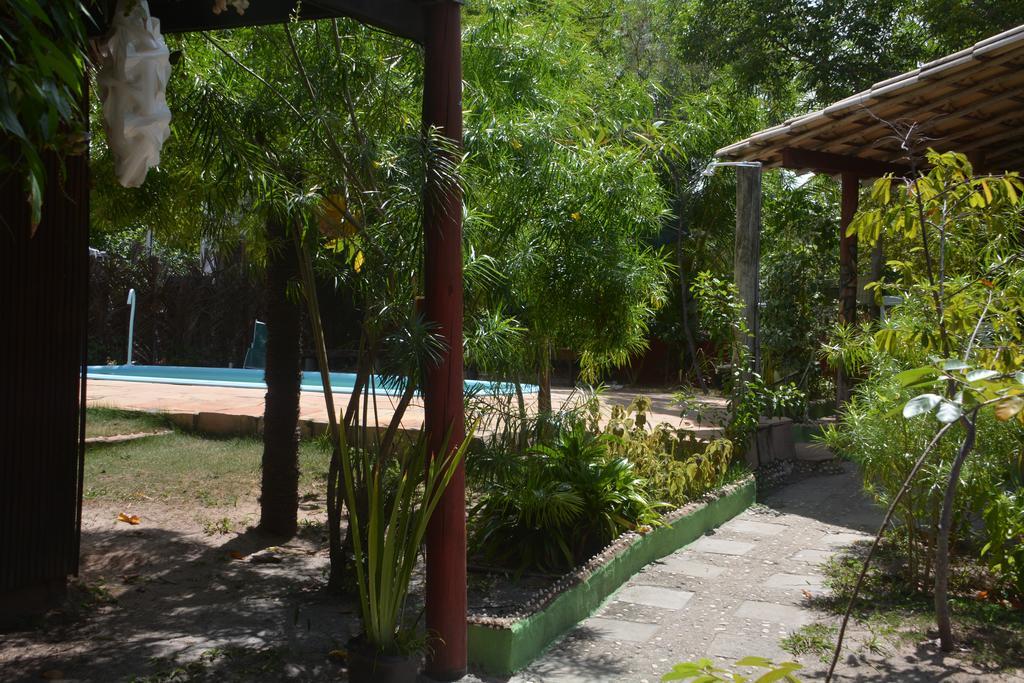 Imbassai Pousada Hostel Lujimba Екстер'єр фото